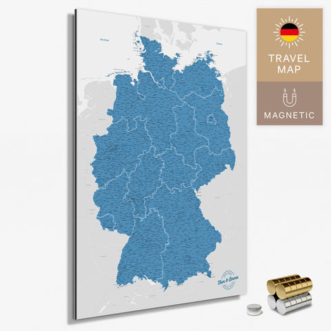 Magnetische Deutschland-Karte in Blau als Magnetboard zum Pinnen und Markieren von Reisezielen kaufen