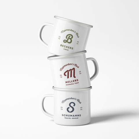 Emaille-Tasse mit Monogramm und silbernem Edelstahlrand