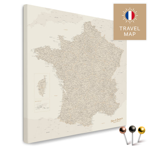 Frankreich-Landkarte in der Farbe Gold in einem modernen, minimalistischem Design als Leinwand zum Pinnen von Reisen und Orten