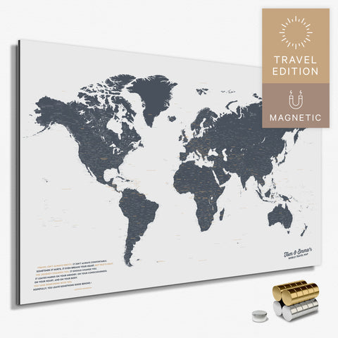 Magnetische Weltkarte in Denim Blue als Magnetboard zum Pinnen und Markieren von Reisezielen kaufen