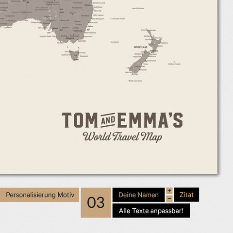Weltkarte in Farbe Warmgray (Braun-Grau) mit einem Vintage-Logo als moderne Personalisierung