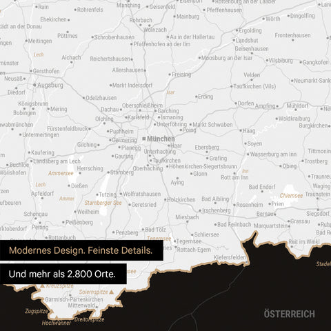 Ausschnitte einer Deutschlandkarte mit Bayern als Poster in Schwarz-Weiss mit Bergen, Seen und 2.500 Orten