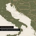 Detail einer magnetischen Europa Landkarte als Magnet-Poster in Grün zeigt einen Ausschnitt von Italien, Kroatien und Griechenland