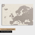 Neutrale Standard Ausführung der detaillierten Europakarte als Pinnwand Leinwand in Warmgray (Braun-Grau) ohne Personalisierung
