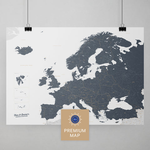 Europa Karte in der Farbe Denim Blue in einem modernen, minimalistischem Design als Poster kaufen
