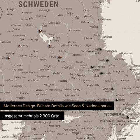 Ausschnitte einer Skandinavienkarte mit der Region Stockholm in Schweden als Pinn-Leinwand in Warmgray (Braun-Grau) mit 2.900 Orten