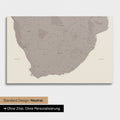 Neutrale und schlichte Standard-Ausführung einer Südafrika-Karte als Pinn-Leinwand in Warmgray (Braun-Grau)