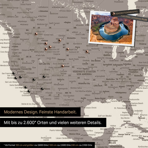 Detailreiche Weltkarte als Pinnwand in Warmgray (Braun-Grau) zur Markierung von bis zu 2.600 Reisezielen in den USA, Kanada und Mexiko, Ideal für die visuelle Darstellung vergangener Reisen und zukünftiger Reisepläne